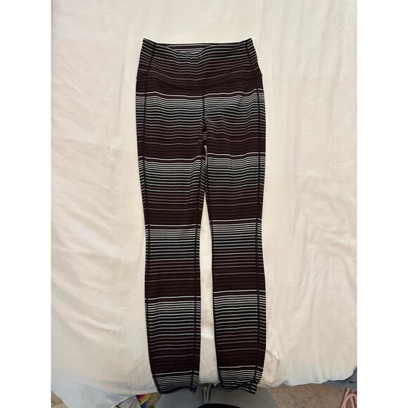 Athleta Expanse Stripe High Rise Chaturanga Leggings- Like new - Picture 4 of 6